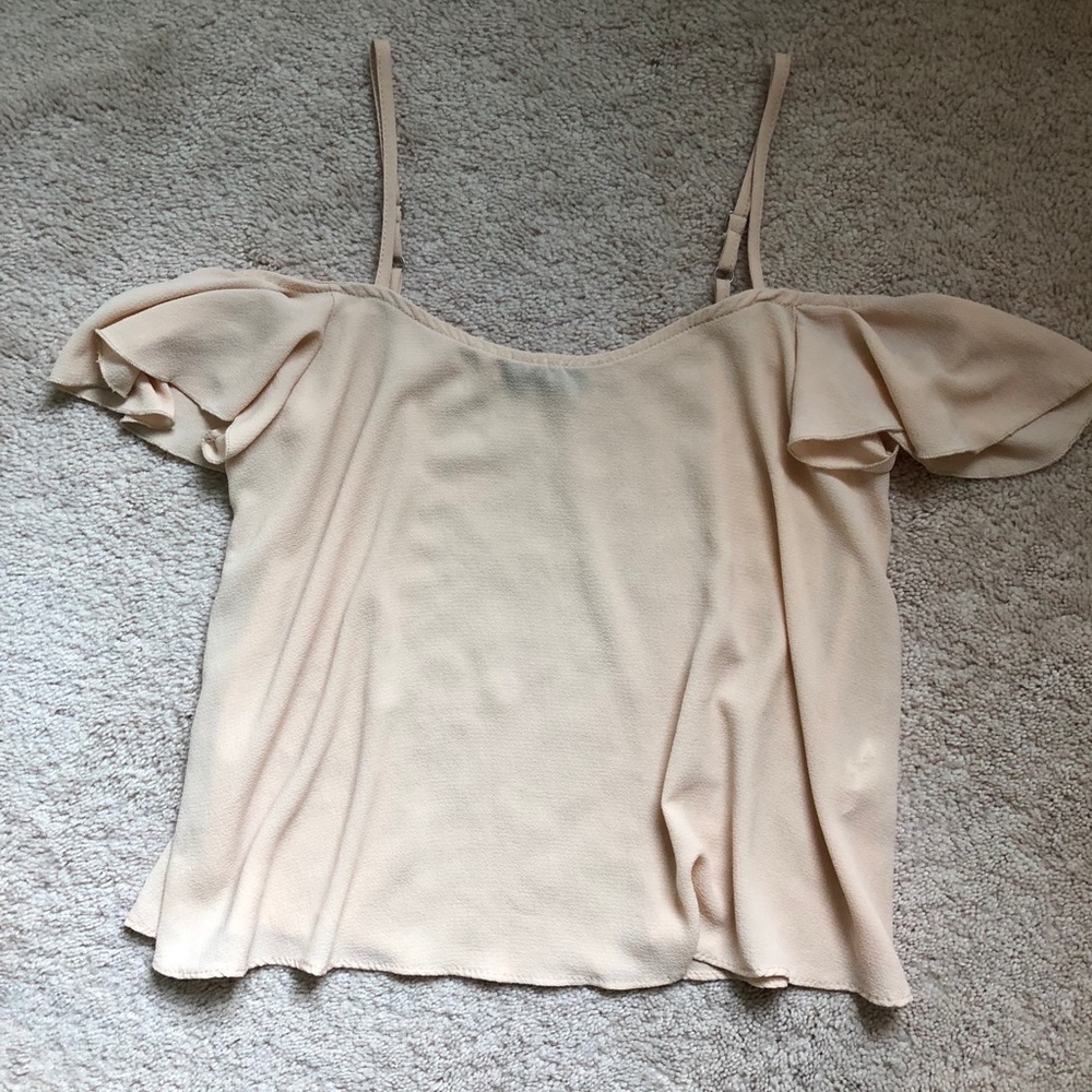Off the shoulder flowy tank